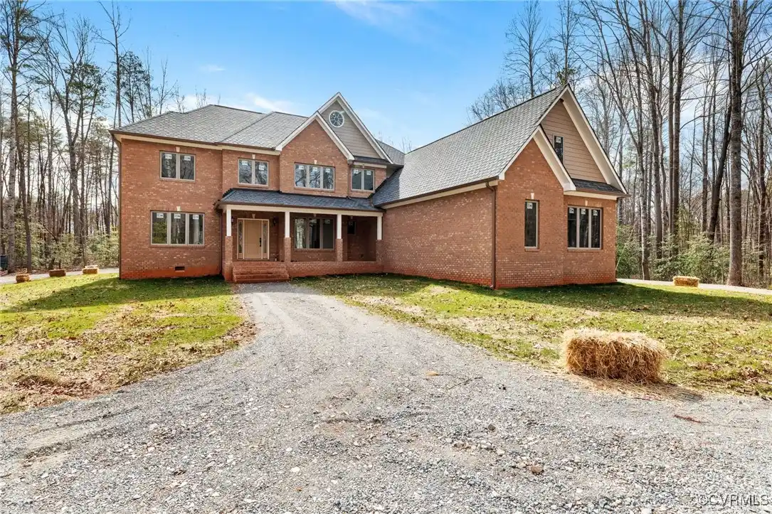 Elegant Country Retreat Near Premier Golf Amenities
