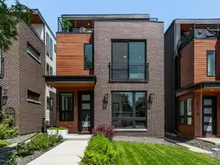 Stunning Contemporary Detached Single-Family Home