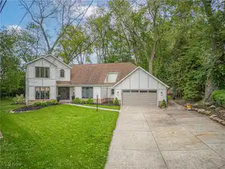 Beautifully Updated Home on a Quiet Cul-de-sac
