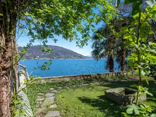 Prestigious Villa on Lake Maggiore