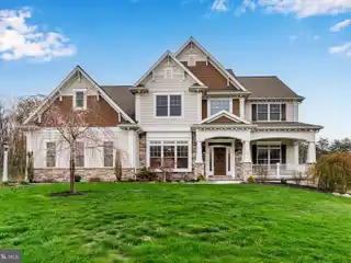 Modern Comfort with Timeless Elegance