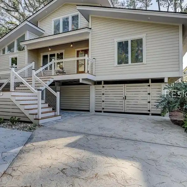 PICTURE PERFECT SEA PINES PLANTATION HOME