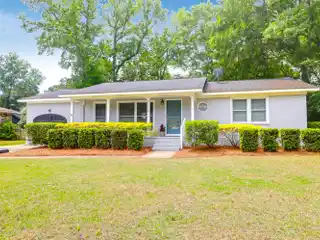 Charming Brick Ranch Near Sullivan’s Island