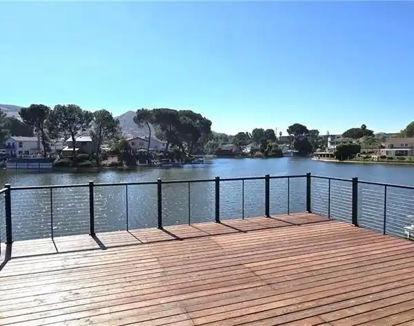 WATERFRONT HOME AT THE PRESTIGIOUS LAKE LINDERO