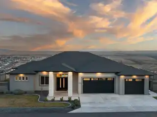 Comfortable and Elegant Rambler