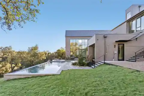 Special Modern Home