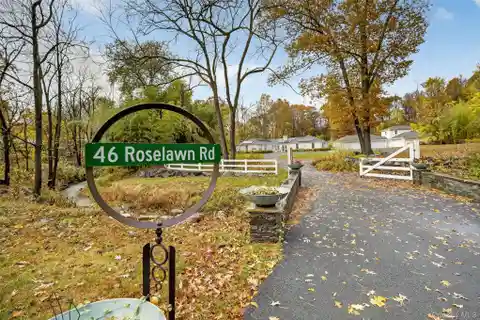 Entertainer’s Dream: Open Living Spaces and In-Ground Pool