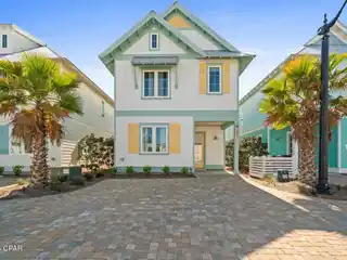 Splendid Beach House