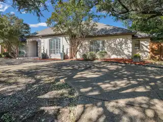 Timeless Sophistication with Resort-Style Backyard Escape