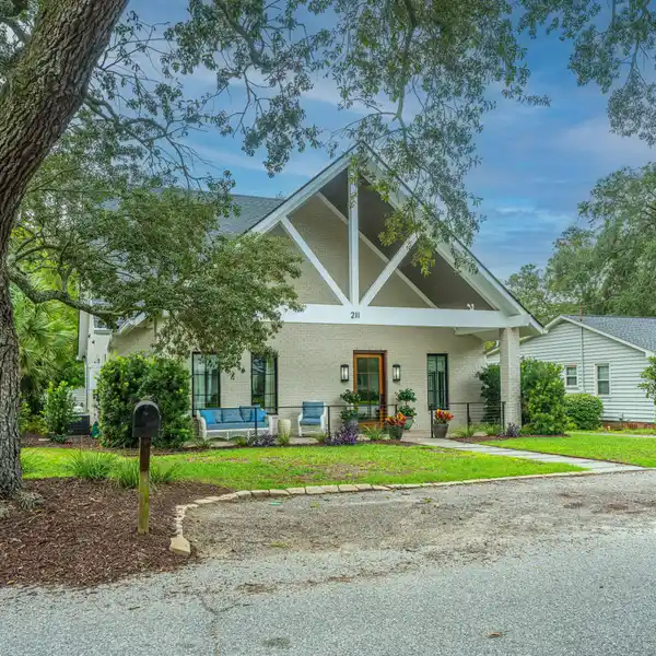 BEAUTIFUL HOME WITH EXTENSIVE UPGRADES