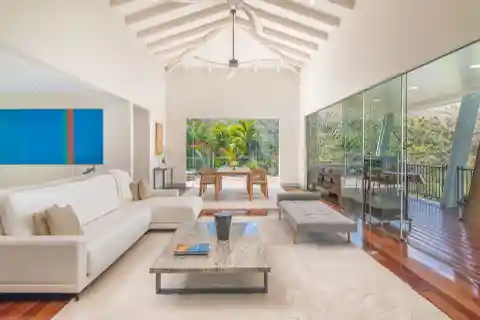 The Treehouse at Villa Real