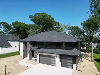 Gorgeous Five Bedroom New Construction