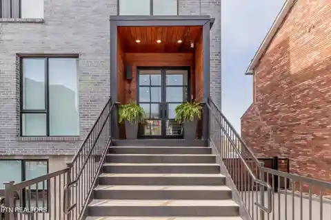Stylish Uptown Living