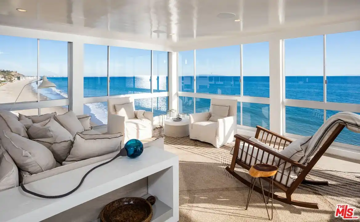 Oceanfront Property on Carbon Beach