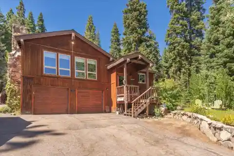 Thoughtfully Designed Luxury Mountain Home