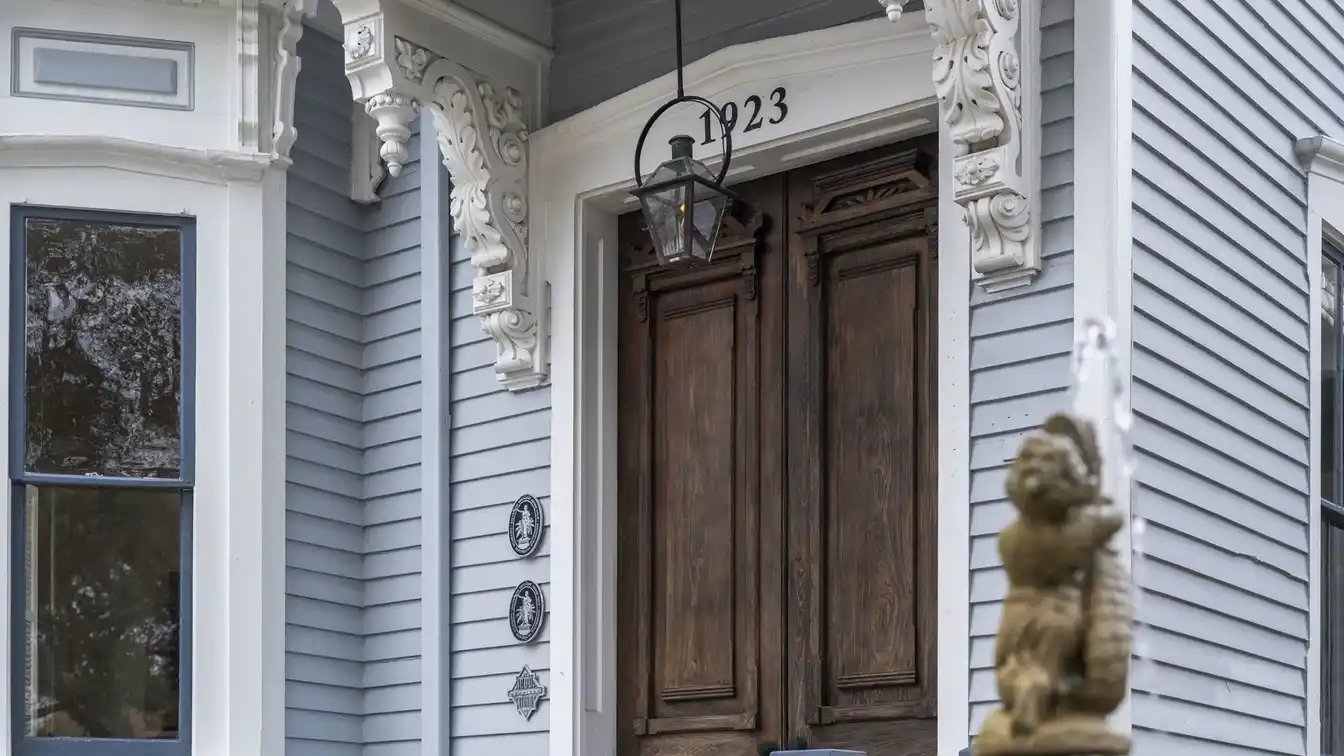 Circa 1886 Victorian in the Lost Bayou Historic District