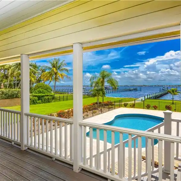 RARE WATERFRONT OPPORTUNITY