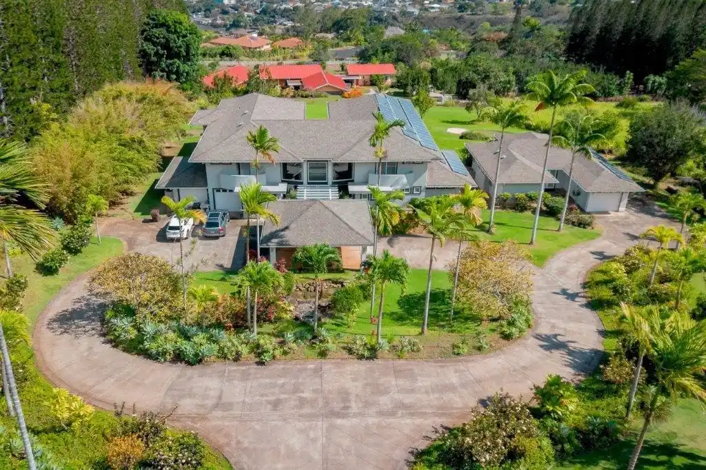 Estate Home in the Fabulous Wailuku Countryside