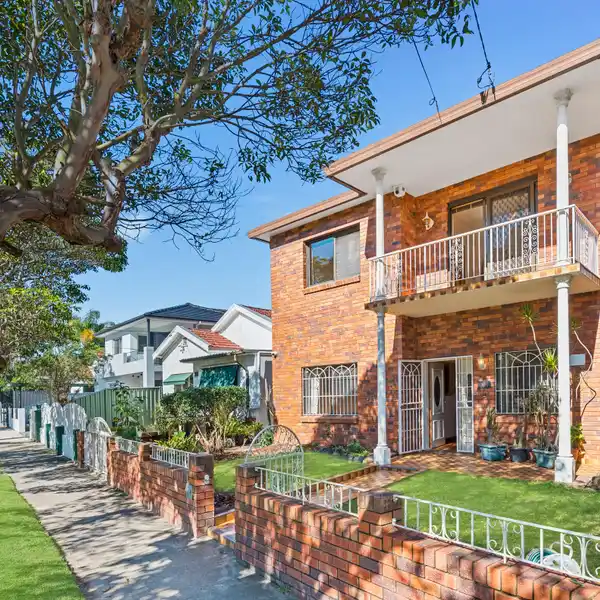 INSPIRING HOME PACKED WITH POTENTIAL