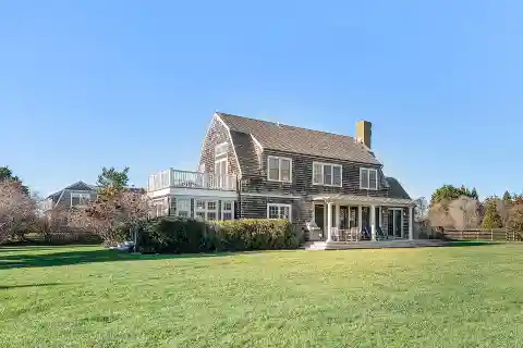 Architectural Gem by the Sea