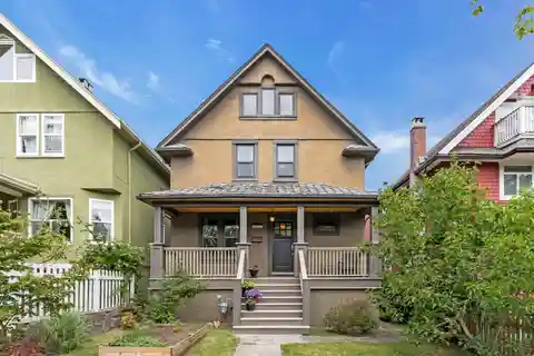 Open Concept Home with Entertaining Deck