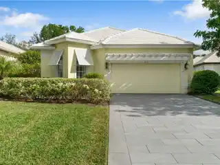 Beautifully Renovated Home on the Golf Course in Audubon Golf & Country Club