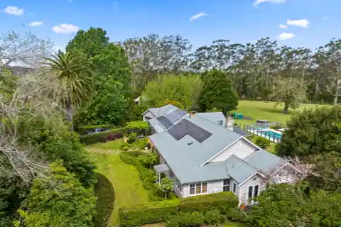 Hanwood Hill - Breathtaking Country Estate