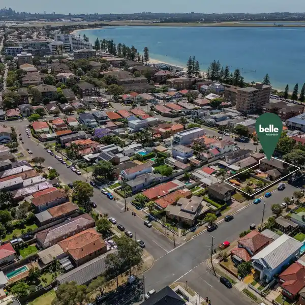AMAZING OPPORTUNITY IN A GREAT LOCATION