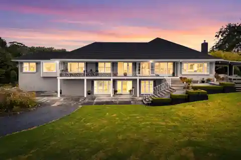 Breathtaking Lifestyle Property