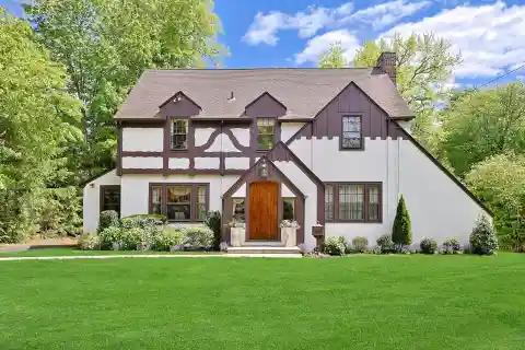 Gracious Tudor Living in Prime Greenacres Location