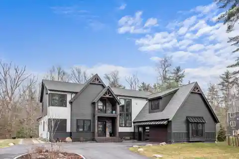 Gorgeous Home in Falcons Ridge