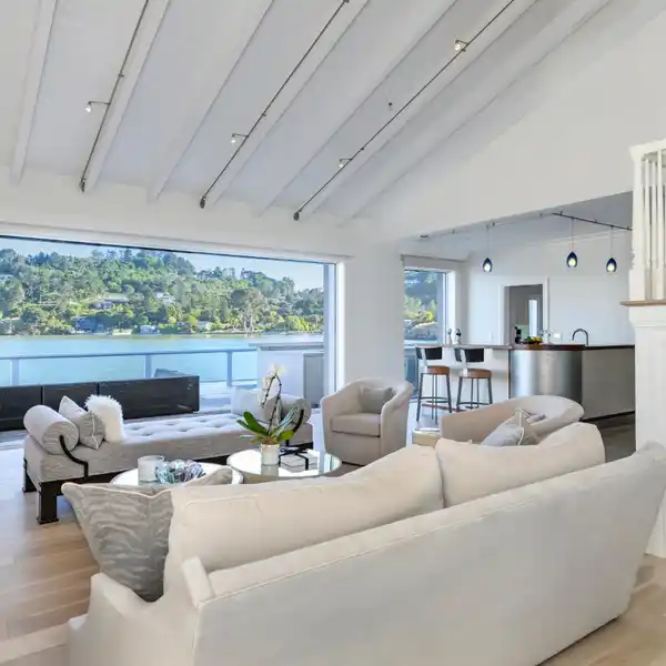 SMART HOME WITH ENVIRONMENTALLY MINDFUL RENOVATION