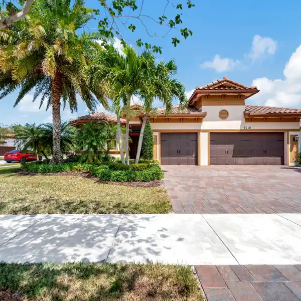 STUNNING HOME IN PRESTIGIOUS COMMUNITY