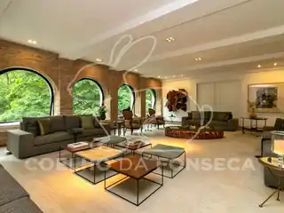 Light-Filled Apartment with Stunning Views