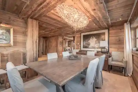 Gorgeous Chalet Near the Slopes
