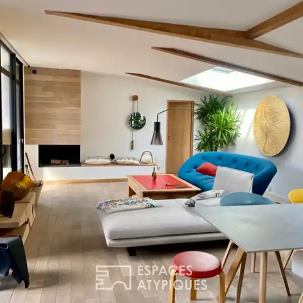 CONTEMPORARY HAVEN WITH INTIMATE GARDEN