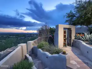 Desert Oasis in Prestigious Redington Ranch