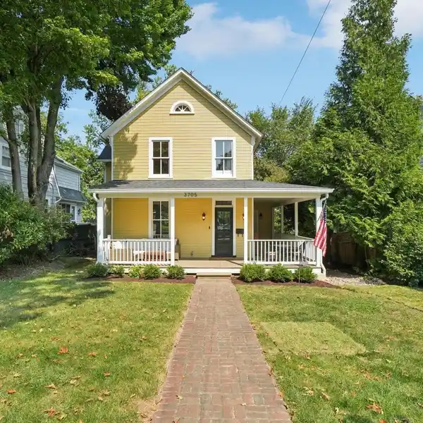 STUNNING HISTORIC VICTORIAN-STYLE RESIDENCE