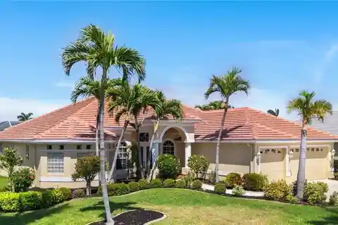 Dream Home in Cape Harbour