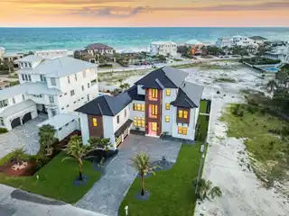 Luxury Modern Estate with Expansive Gulf Views
