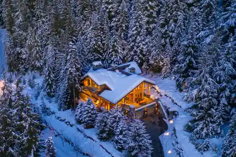 Ski-In Access and Elegant Comfort