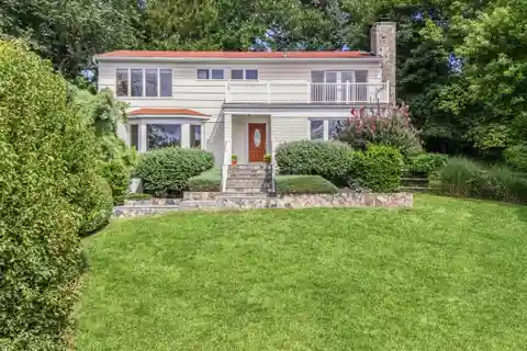 Elegant Retreat with Hudson River Views