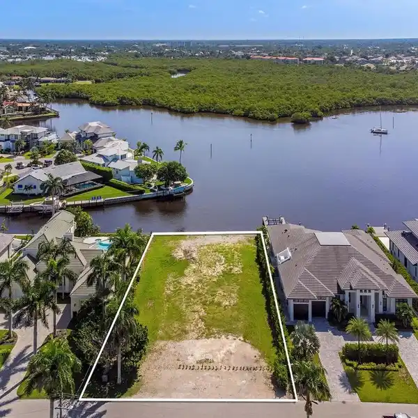 ROYAL HARBOR ESTATE LOT WITH CREEK VIEWS