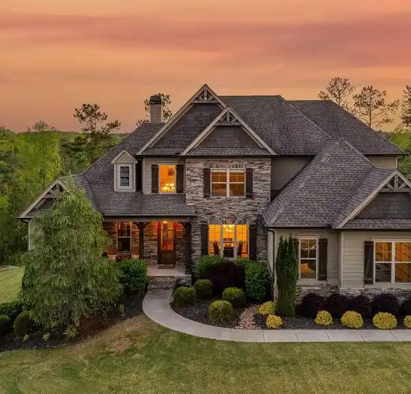CUSTOM HOME IN THE HEART OF ARBOR SPRINGS