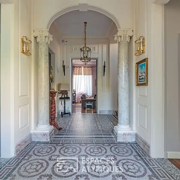 HERITAGE ESTATE WITH HIGH CEILINGS AND MARBLE DETAILS