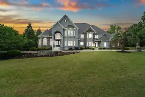 Architectural Luxurious Masterpiece