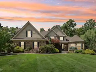Custom Retreat on a Private Cul-De-Sac
