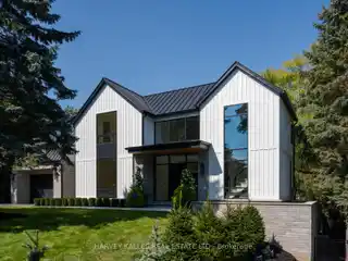 Captivating Home Close to Lake Ontario