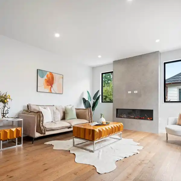 EXQUISITE PROPERTY IN PRESTIGIOUS MT EDEN