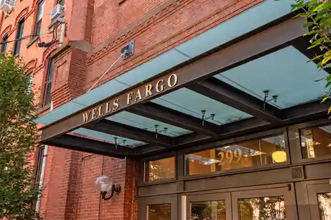 Historic Loft Living by Hamilton Park